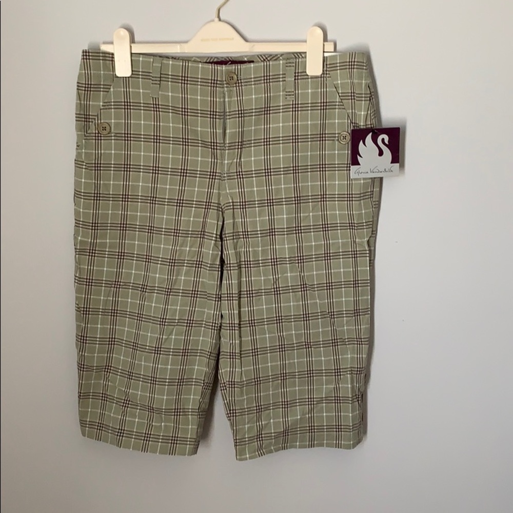 Gloria Vanderbilt Bermuda Shorts